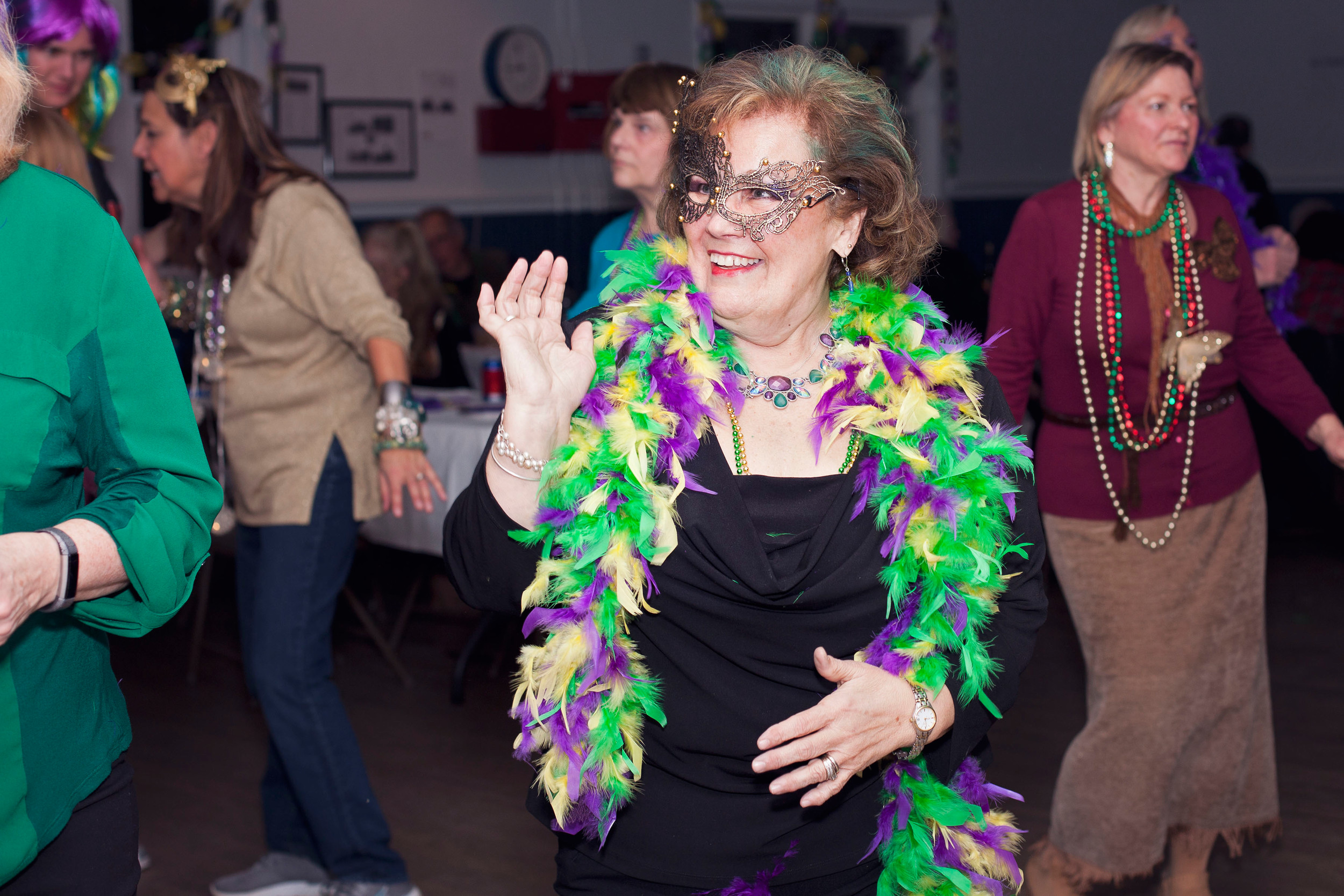 Mardi Gras revelers let the good times roll in Portsmouth